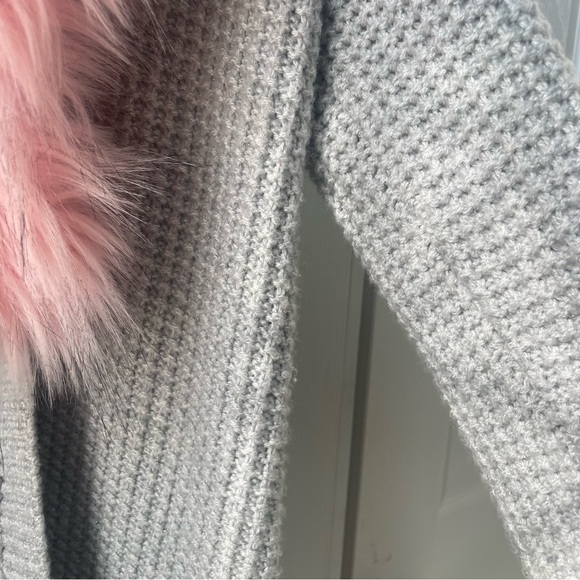 Lilly Pulitzer Adelaide Cardigan - Picture 2 of 3